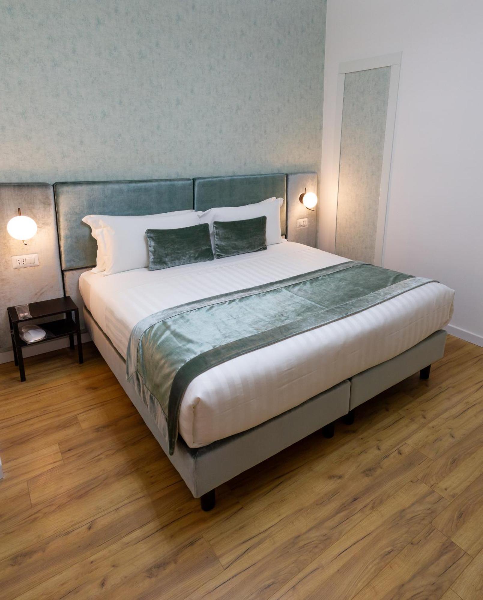 Home At Rome St. Peter Rooms&Apartment 외부 사진
